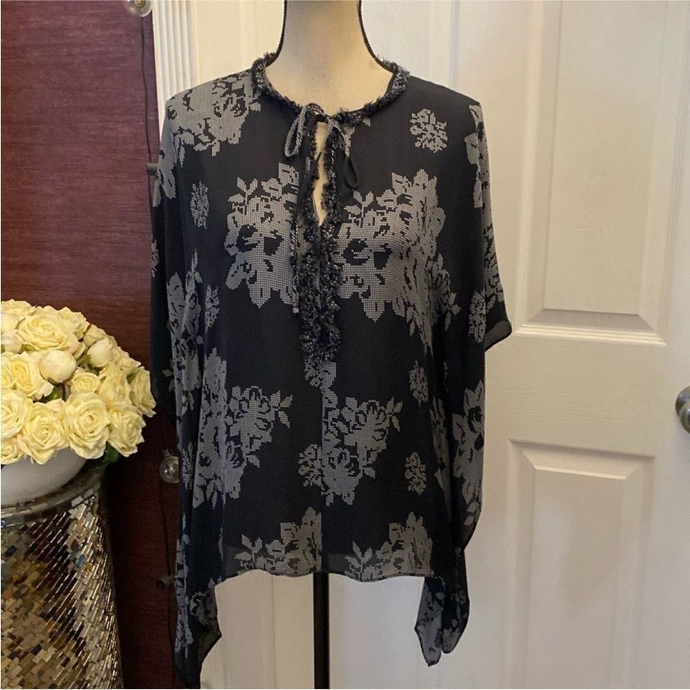 Kobi Halperin Black and Gray Floral  silk Blouse, XS-S